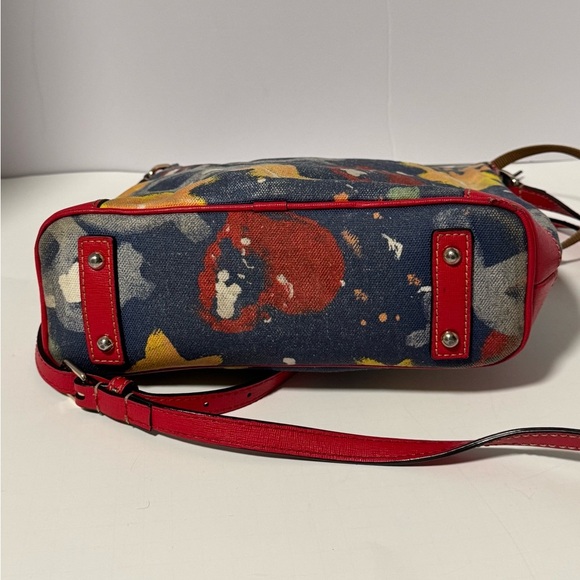 Dooney and Bourke crossbody - Picture 5 of 7
